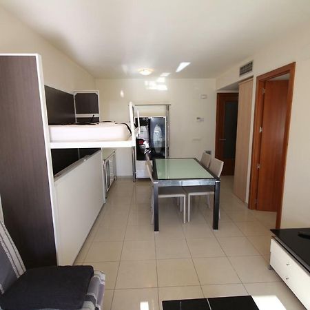 Milleni 3222 Apartman Roses Kültér fotó